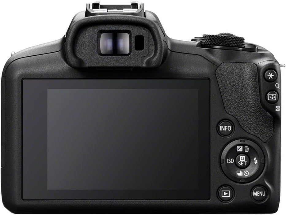 Canon EOS R100 + Obiettivo RF-S 18-45mm