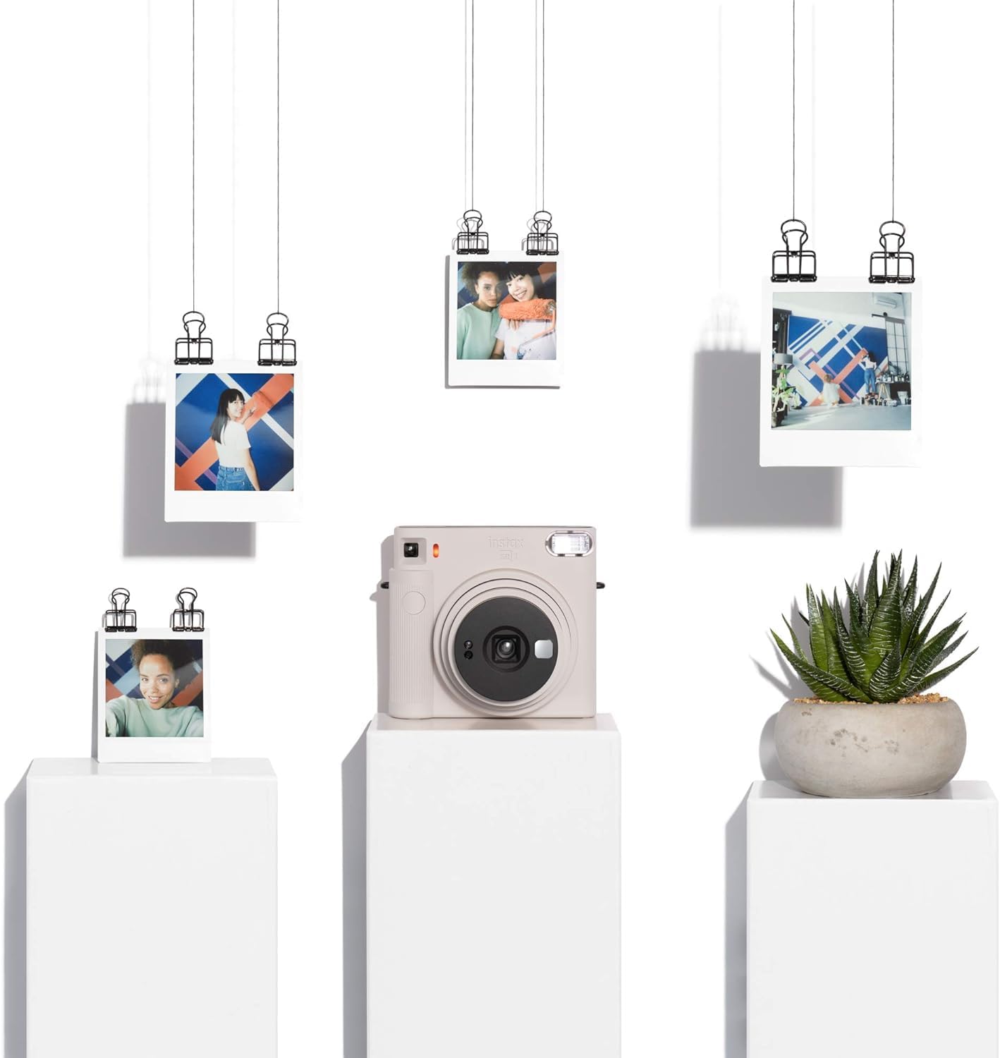 FUJIFILM Instax SQUARE SQ 1